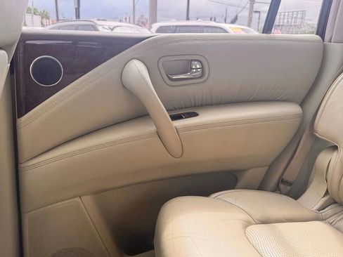 Used 2015 INFINITI QX80 4WD image 6