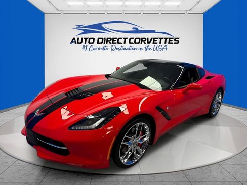 Used 2019 Chevrolet Corvette Stingray Coupe w/ 1LT RWD image 29