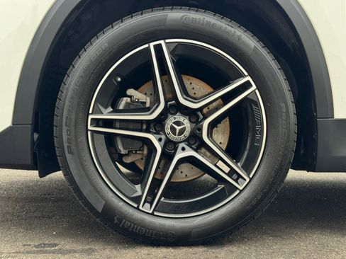 Used 2021 Mercedes-Benz GLA 250 4MATIC image 15