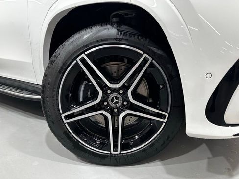 New 2026 Mercedes-Benz GLS 450 4MATIC image 14