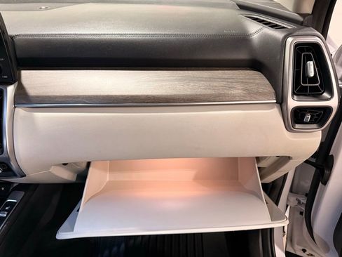 Used 2023 Kia Sorento X-Line EX image 31