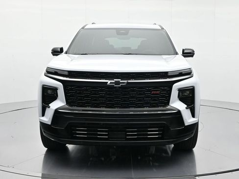 New 2026 Chevrolet Traverse RS FWD image 2
