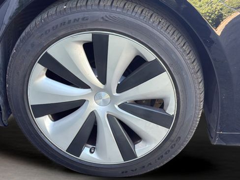 Used 2021 Tesla Model S Long Range Plus AWD/4WD image 36