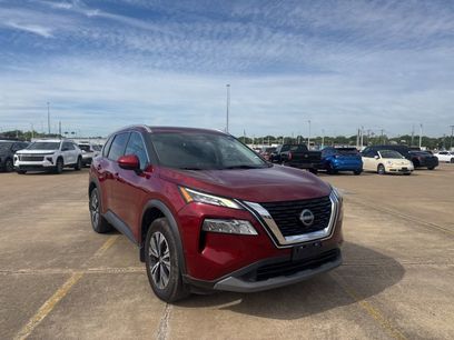 Used 2022 Nissan Rogue SV w/ SV Premium Package