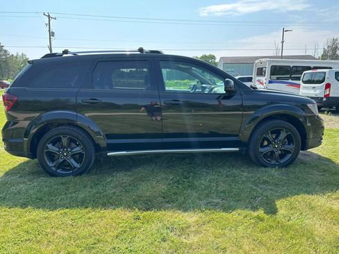 Used 2019 Dodge Journey Crossroad w/ Nav & Sun Group image 4