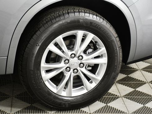 Used 2025 Cadillac XT6 Luxury image 54