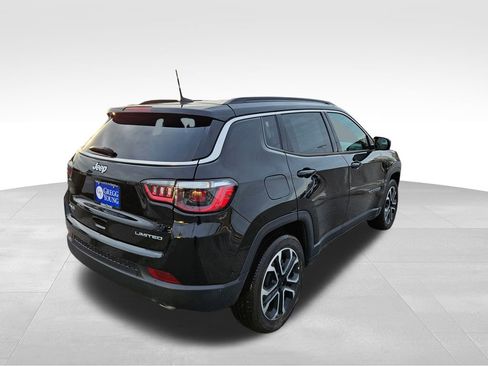 Used 2022 Jeep Compass Limited image 7