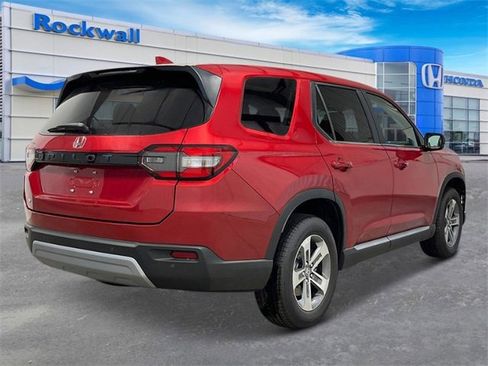 New 2025 Honda Pilot EX-L image 7