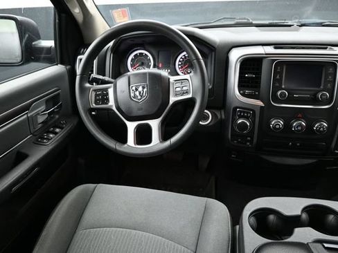 Used 2024 RAM 1500 Classic SLT AWD/4WD image 4