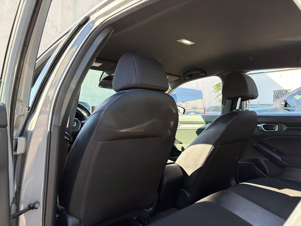 Used 2025 Honda Civic Sport image 17