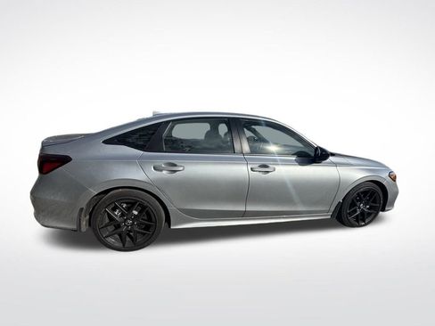 Used 2025 Honda Civic Sport image 9