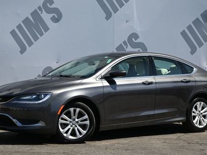 Used 2015 Chrysler 200 Limited w/ Convenience Group