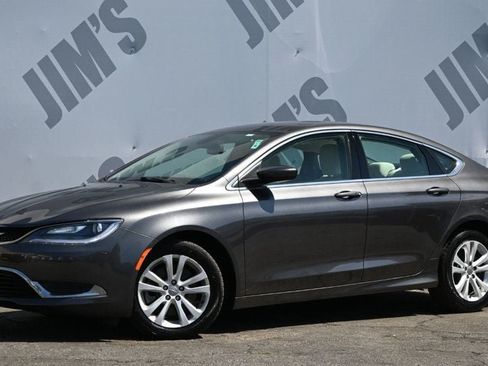 Used 2015 Chrysler 200 Limited w/ Convenience Group FWD image 1