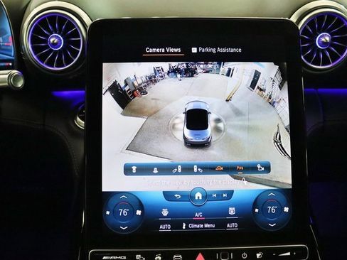 Used 2022 Mercedes-Benz SL 55 AMG 4MATIC w/ Driver Assistance Package image 26