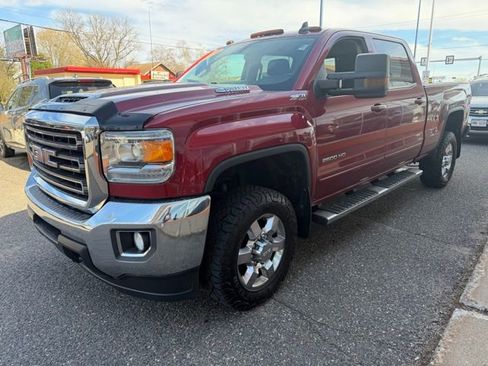 Used 2019 GMC Sierra 2500 SLE w/ SLE Convenience Package AWD/4WD image 3