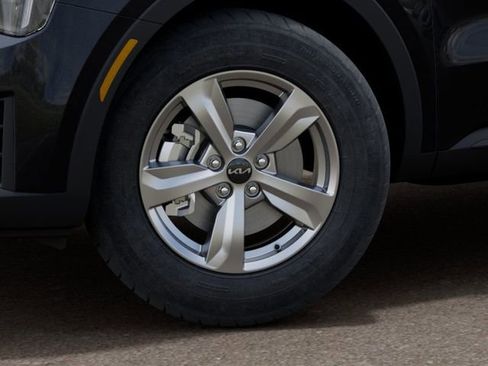 New 2026 Kia Sorento LX image 9