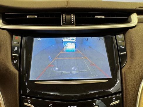 Used 2014 Cadillac XTS Premium AWD/4WD image 27