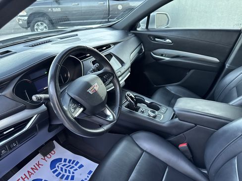 Used 2020 Cadillac XT4 Premium Luxury image 22