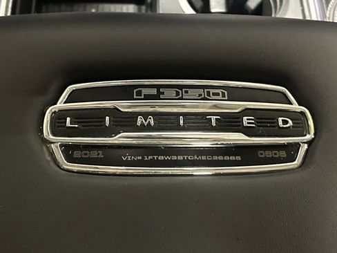 Used 2021 Ford F350 Limited image 29