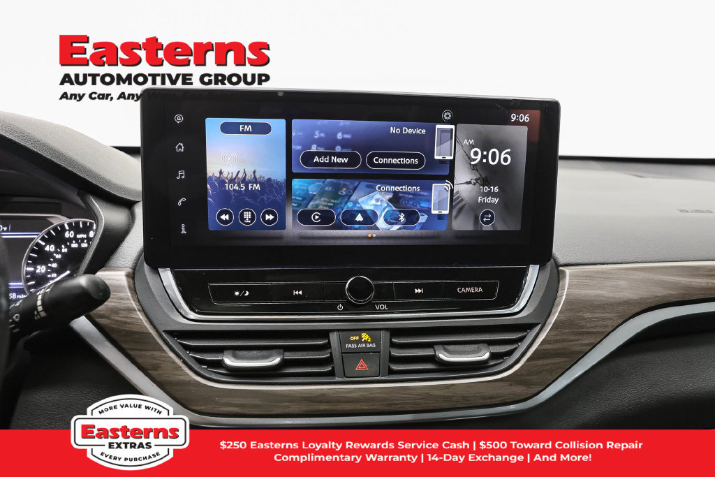 Used 2024 Nissan Altima 2.0 SR FWD image 13