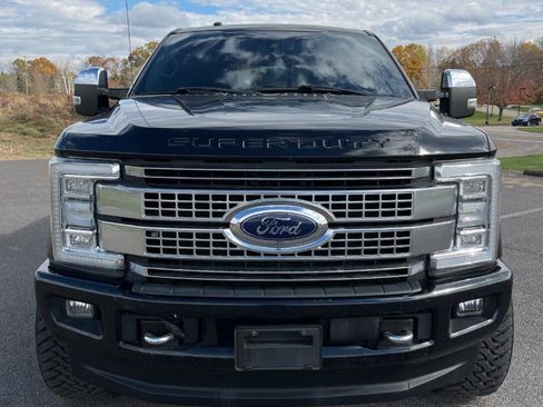 Used 2019 Ford F350 Limited image 8