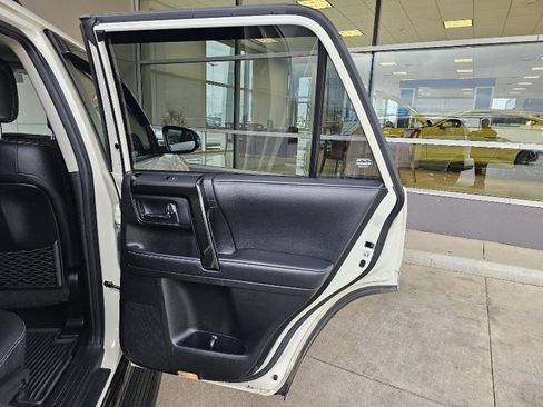 Used 2019 Toyota 4Runner Limited image 13