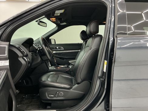 Used 2017 Ford Explorer Sport AWD/4WD image 16