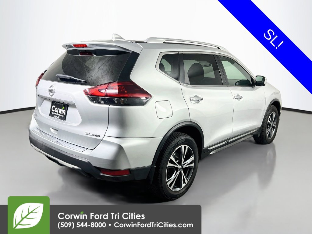 Used 2018 Nissan Rogue SL AWD/4WD image 14