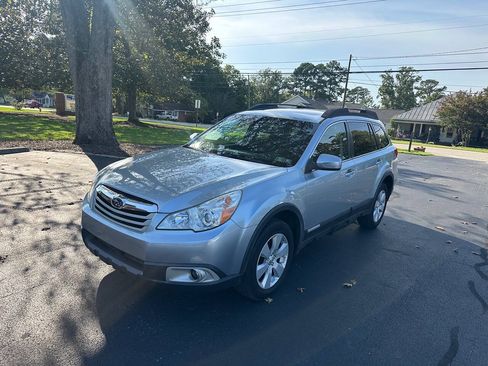 Used 2012 Subaru Outback 2.5i Premium AWD/4WD image 1