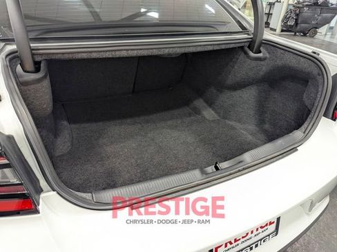 Used 2023 Dodge Charger Scat Pack w/ Technology Group image 9