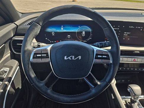 Used 2025 Kia Telluride SX X-Line AWD/4WD image 4