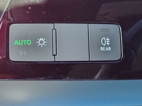 Used 2022 Audi A3 2.0T Premium image 11