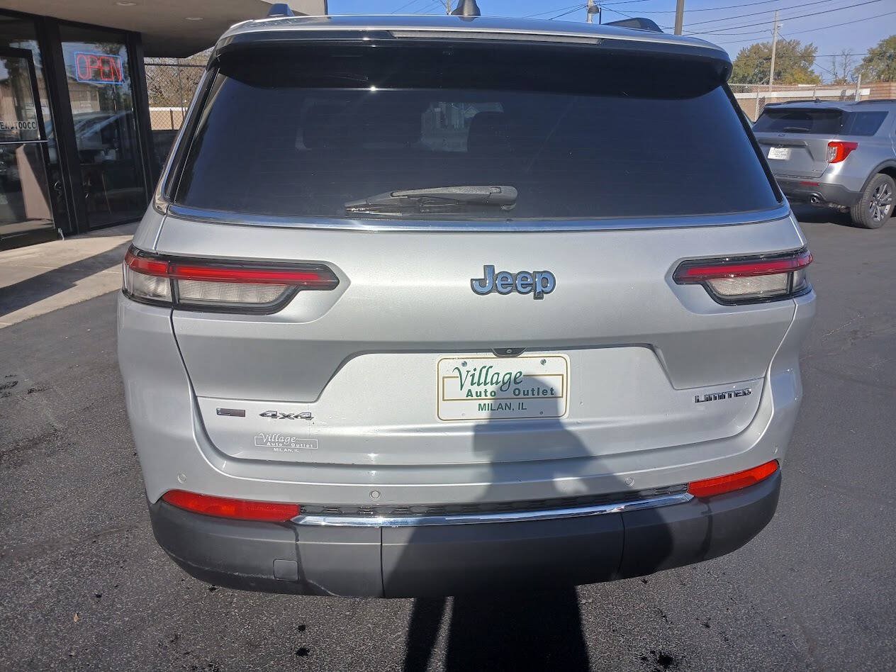 Used 2021 Jeep Grand Cherokee L Limited w/ MOPAR Finishing Package AWD/4WD image 4
