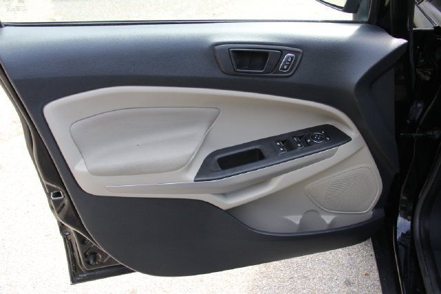 Used 2019 Ford EcoSport S AWD/4WD image 15
