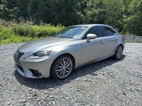 Used 2014 Lexus IS 250 w/ Navigation Package RWD image 1