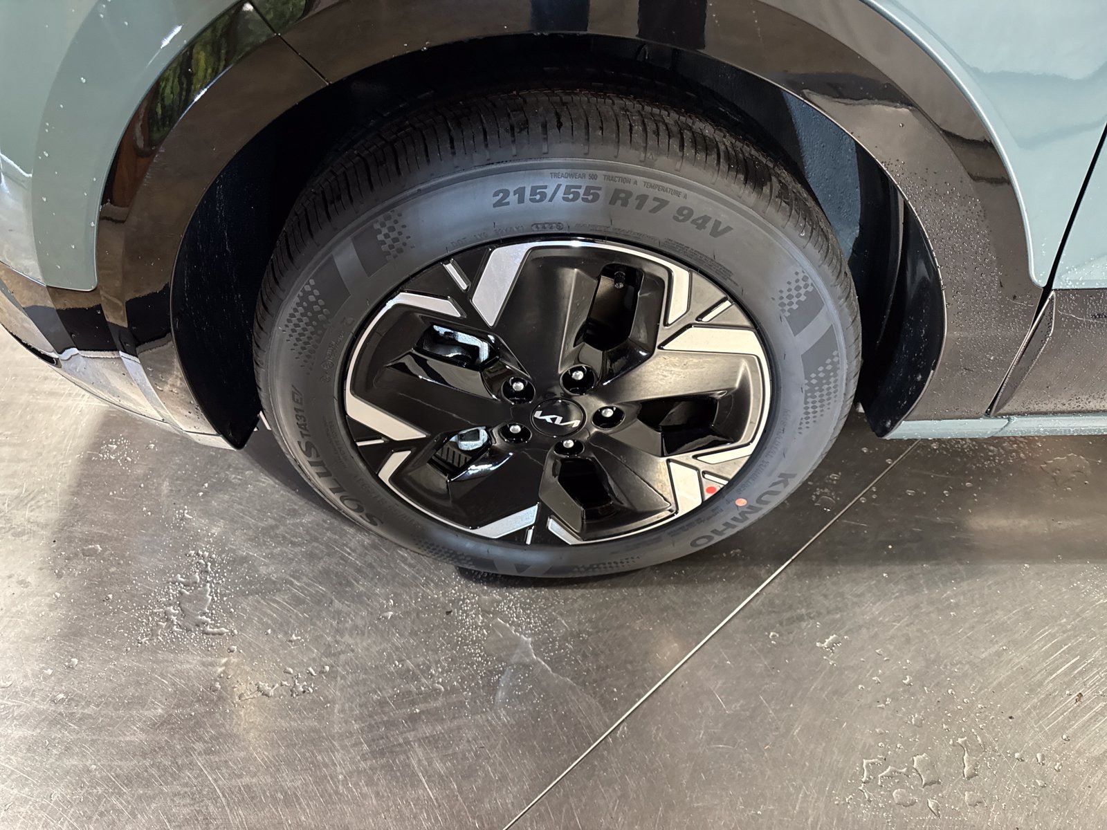 New 2026 Kia Niro Wind w/ Wind Preserve Package FWD image 2