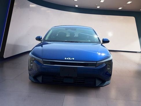 Certified 2025 Kia K4 FWD image 8