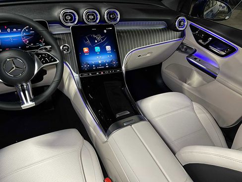 New 2026 Mercedes-Benz GLC 300 4MATIC image 42