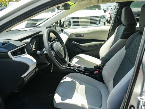 Used 2022 Toyota Corolla LE w/ Carpet Mat Package (TMS) FWD image 16