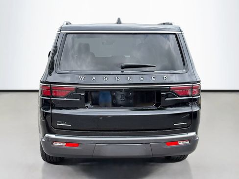 Used 2022 Jeep Wagoneer Series III w/ Convenience Group I AWD/4WD image 6