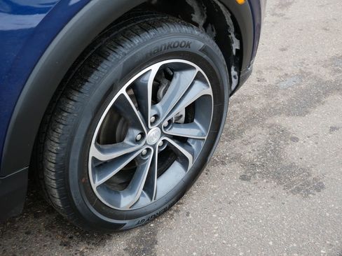 Used 2022 Buick Encore GX Select image 9