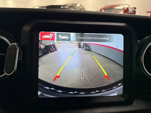 Used 2022 Jeep Wrangler Unlimited Rubicon w/ Trailer Tow Package image 73