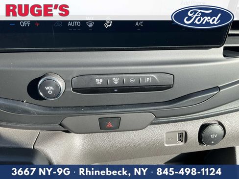 New 2026 Ford Transit 250 148 Medium Roof RWD image 24