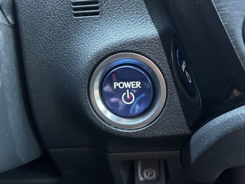 Used 2022 Lexus ES 300h w/ Premium Package image 20