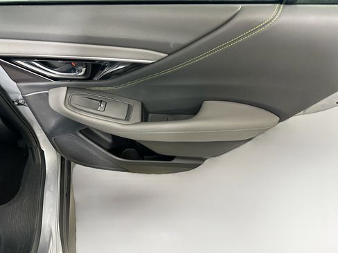 Used 2025 Subaru Outback Onyx Edition AWD/4WD image 30