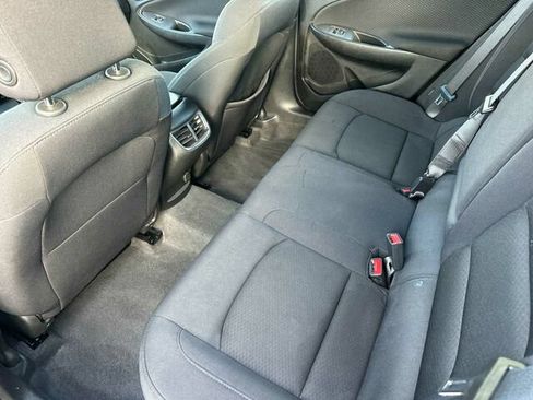 Used 2023 Chevrolet Malibu LT FWD image 14