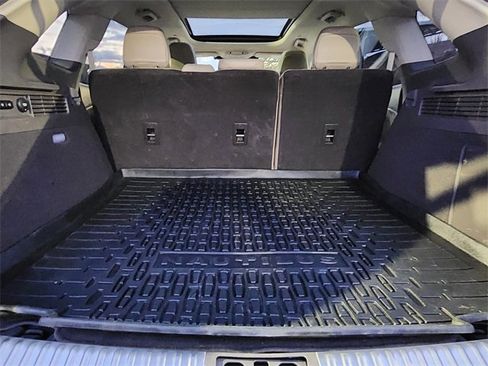 Used 2021 Lincoln Nautilus Reserve w/ Equipment Group 201A image 26