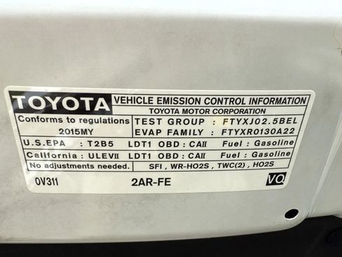 Used 2015 Toyota RAV4 XLE AWD/4WD image 12