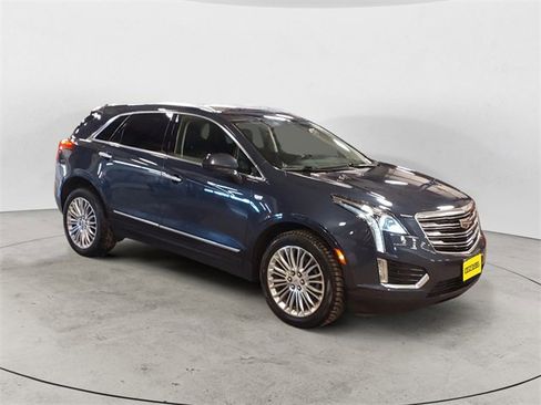 Used 2019 Cadillac XT5 Luxury w/ Advanced Security Package image 7