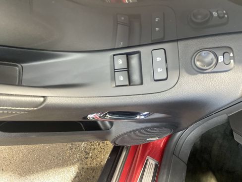 Used 2015 Chevrolet Camaro SS w/ LPO, Black Appearance Package RWD image 23